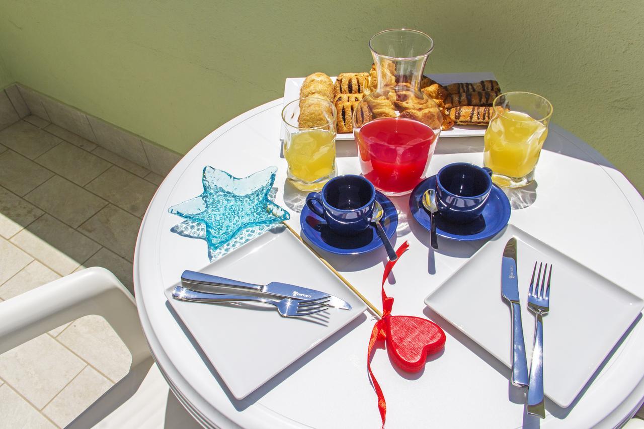 Hotel Villa Chiara Terracina Eksteriør billede